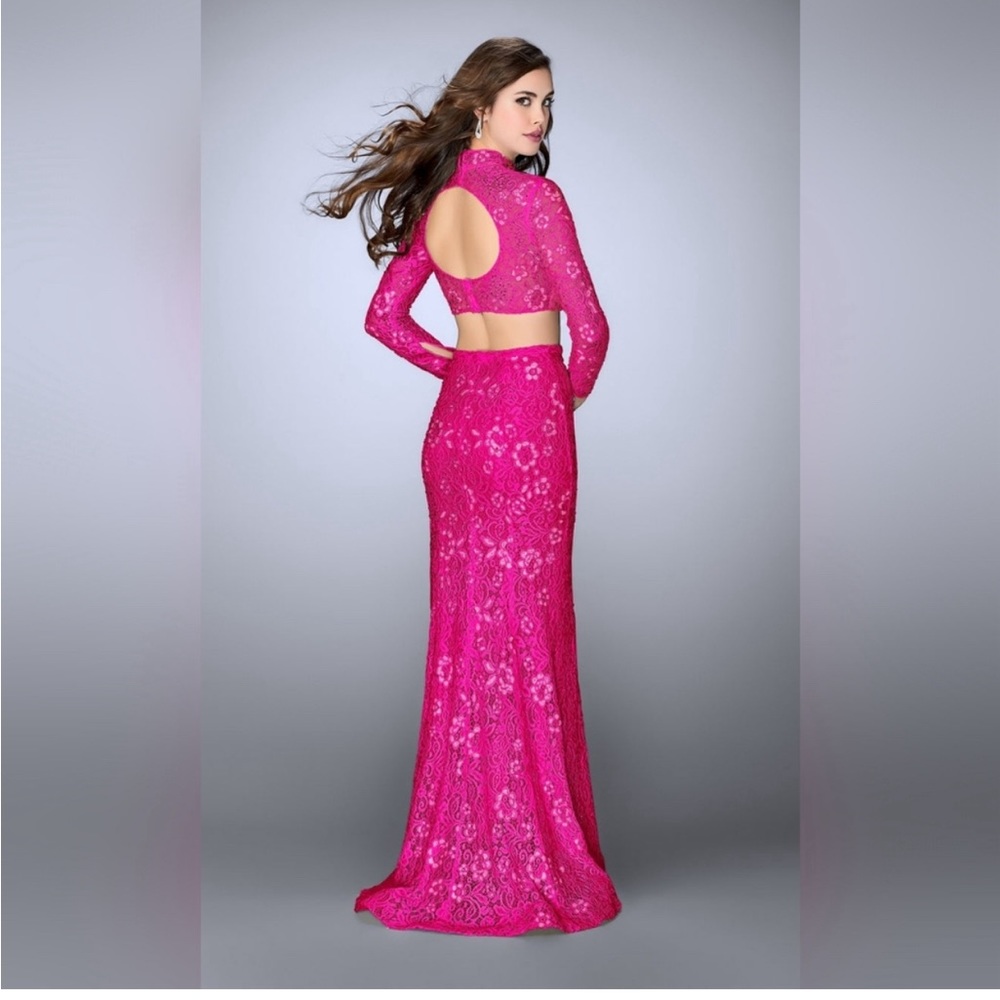 LA FEMME FUSHIA PINK 2PC PROM DRESS SIZE 6